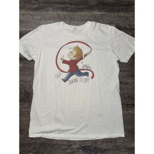 The Hillwood Show Shake It‎ Off, Signed T-Shirt Parody size large